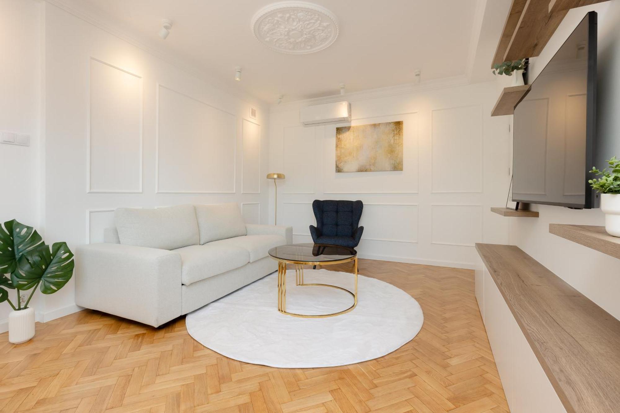Apartament In The Centre Of By Renters