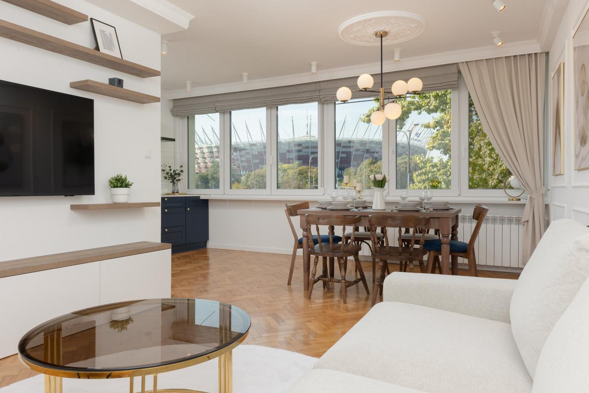 In The Centre Of By Renters Apartament